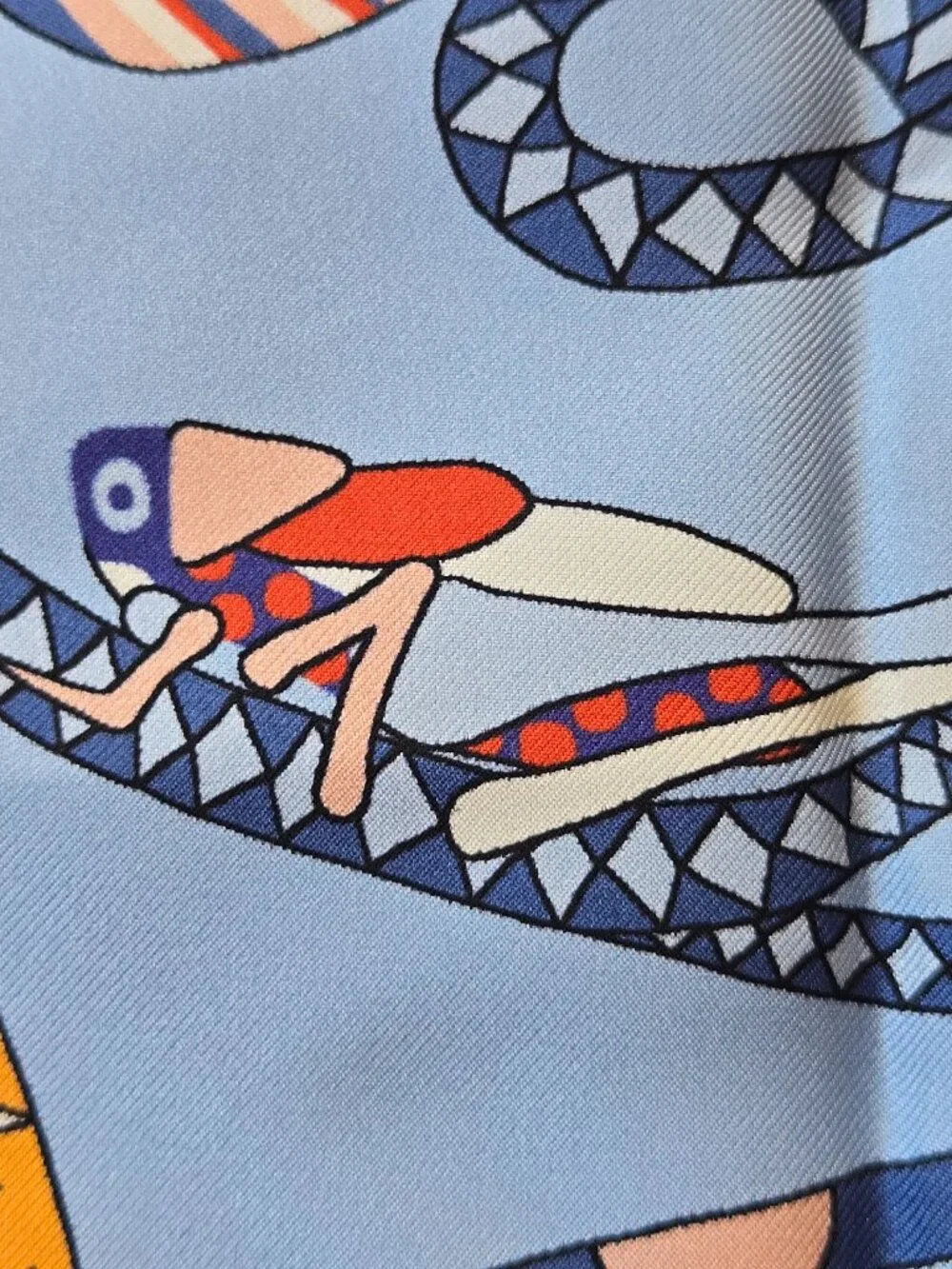 NWOT Inoui Editions Silk Scarf Neckerchief Whimsical Scene Hand Rolled Hems - Picture 3 of 7